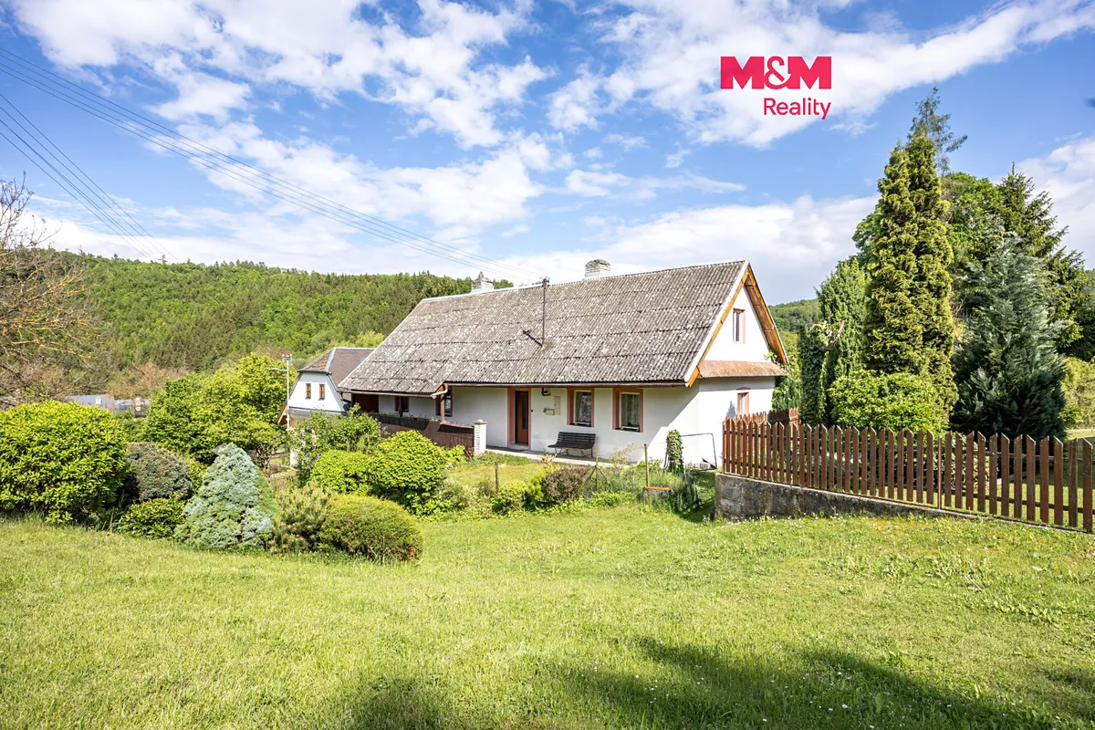 Prodej rodinného domu 160 m², pozemek 670 m²